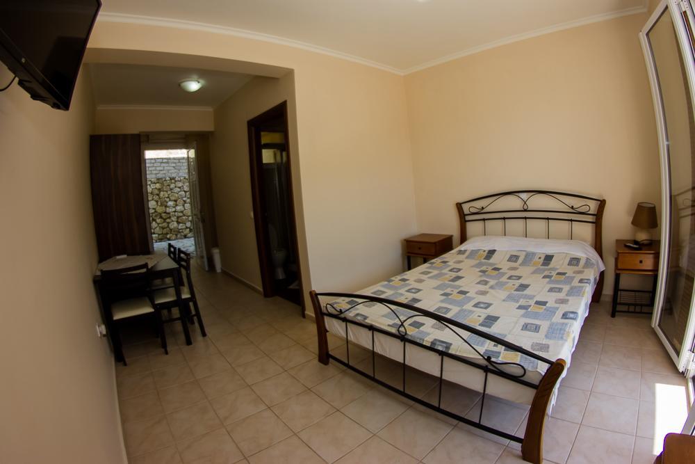 Filoxenia Apartamento Yénion Exterior foto